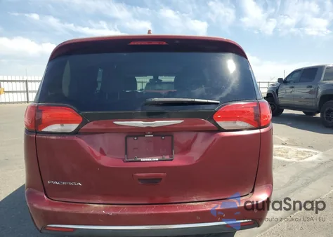2017 Chrysler Pacifica Touring L z USA, uszkodzony, nr VIN 2C4RC1BG6HR621100